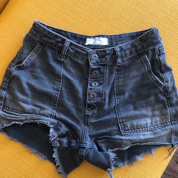 Free People Black Jean shorts - Picture 1 of 3